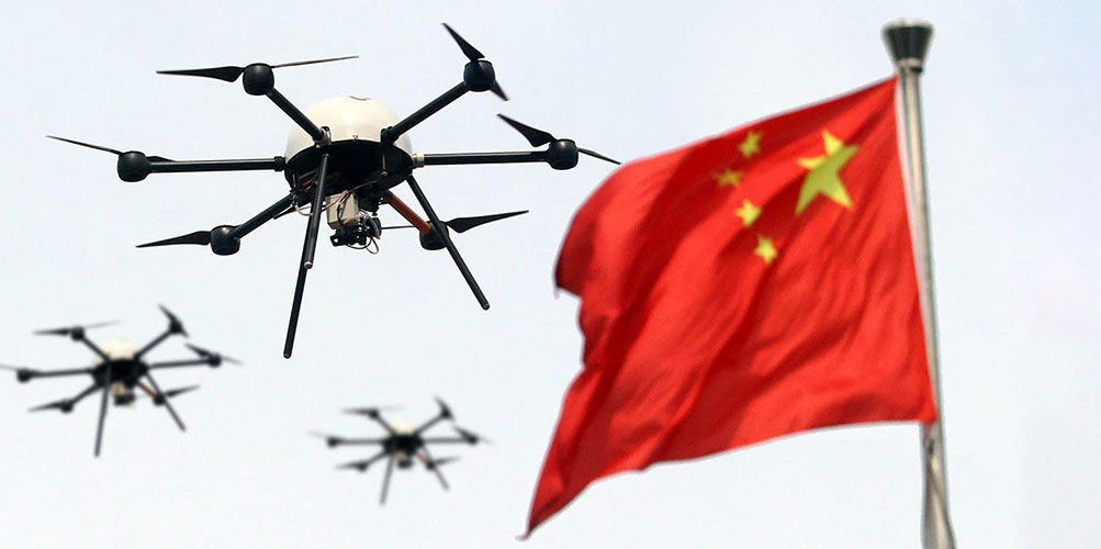 На улицах Китая дроны контролируют наличие медицинских масок у прохожих