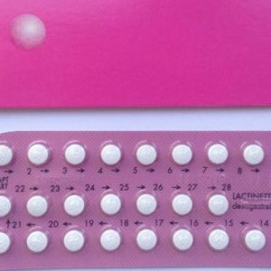 Почему прием контрацептивов вызывает перепады настроения у женщин
