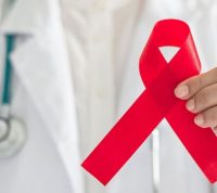 Ученые пытаются выяснить окажутся ли люди с ВИЧ более уязвимыми к Covid-19