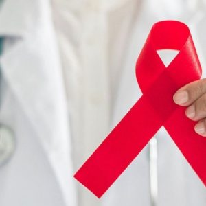 Ученые пытаются выяснить окажутся ли люди с ВИЧ более уязвимыми к Covid-19