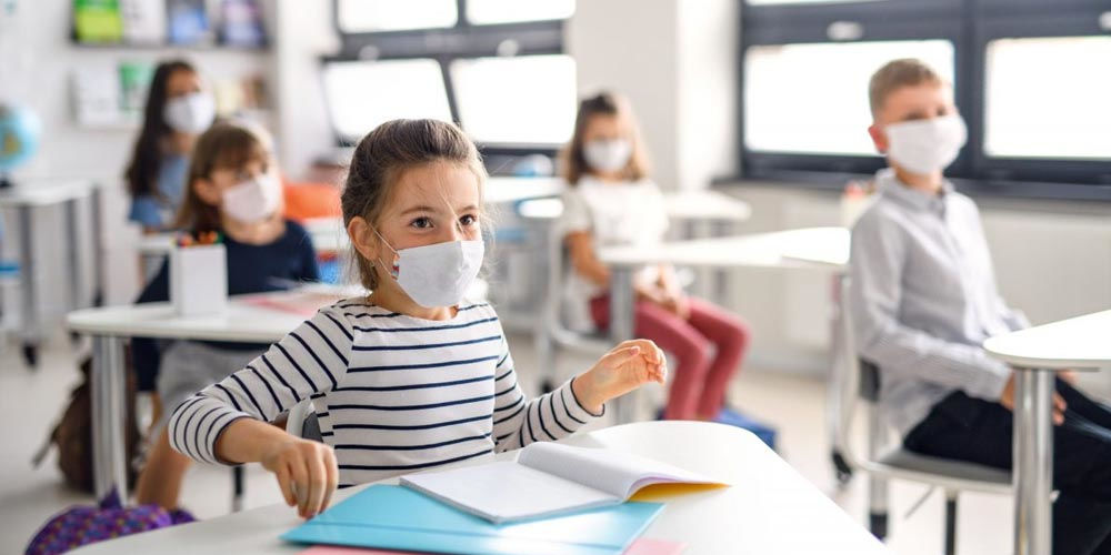 Школа и пандемия: будет обучение очным или дистанционным