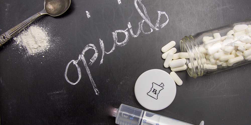 Почему опиоиды не могут избавить от хронической боли