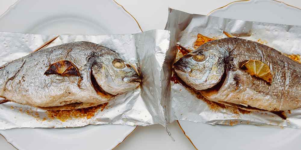 Две порции рыбы в неделю уберегут сердечников от новых приступов и инсультов