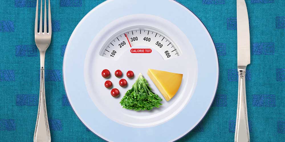 Низкокалорийная диета помогает худеть, но способствует росту бактерий, вызывающих колит