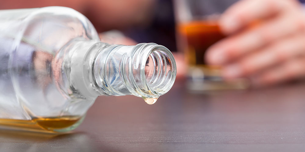 У некоторых людей возникает тревожность после выпитого алкоголя: ученые объясняют причину