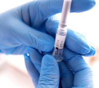 Одна из трех вакцин от гриппа уже прошла украинский госконтроль качества