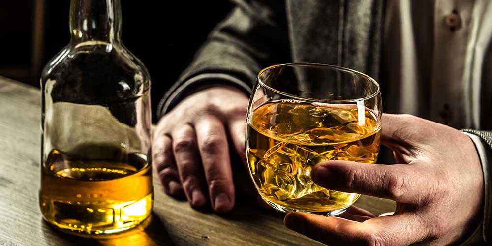 Шведские ученые раскрыли причину компульсивного употребления алкоголя