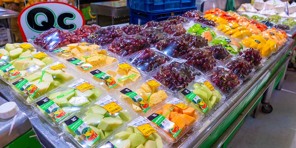 Покупатели выберут здоровые продукты, если разместить их в «правильных» местах