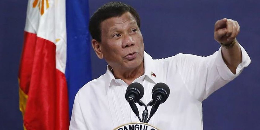Президент Филиппин предлагает прививать антивакцинаторов, пока те спят