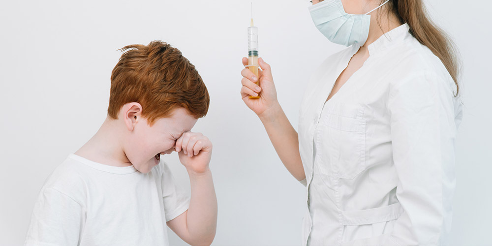 Как избавить ребенка от страха перед прививкой
