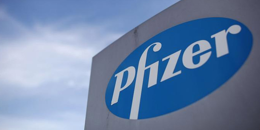 В Pfizer заявляют, что от Омикрона уберегут только три дозы вакцины