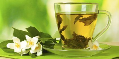 Ученые нашли положительную связь у любителей зеленого чая и инфекцией SARS-CoV-2