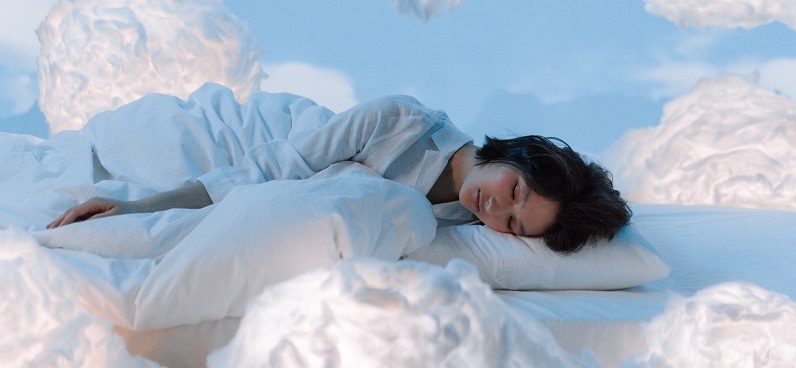 Здоровий сон: як, скільки і коли потрібно спати, щоб висипатися